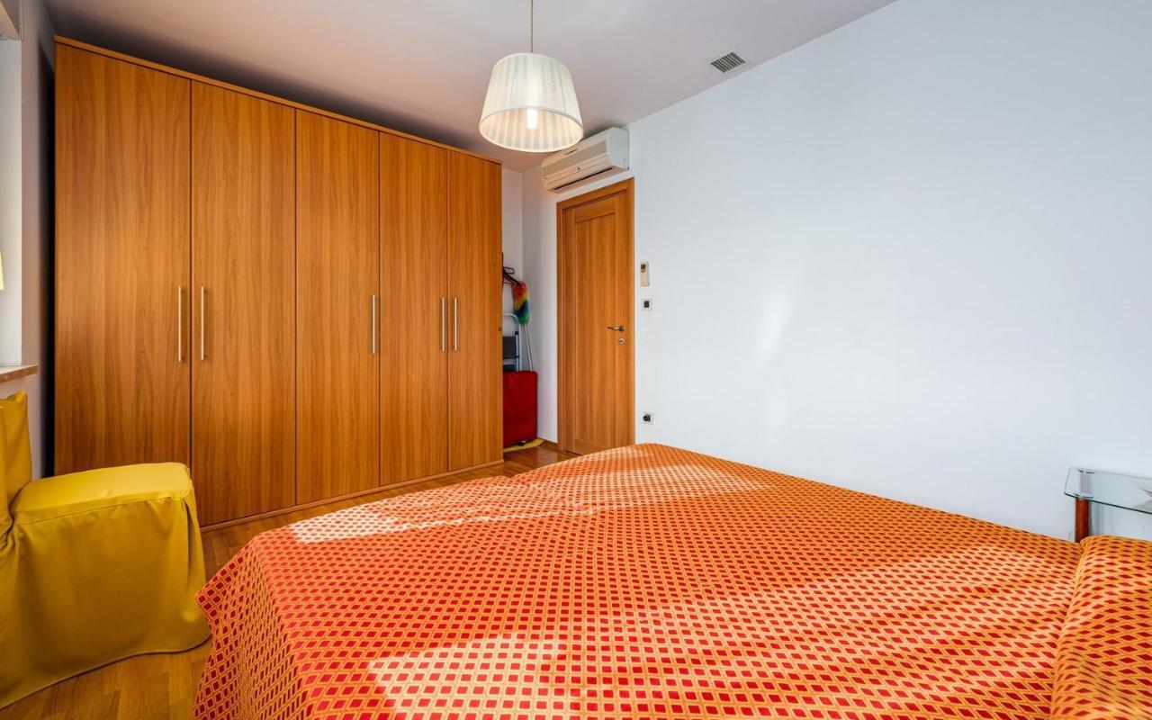 Valessia House With Apartment 乌马格 外观 照片