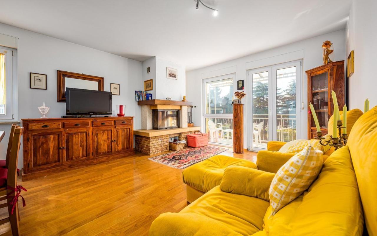 Valessia House With Apartment 乌马格 外观 照片