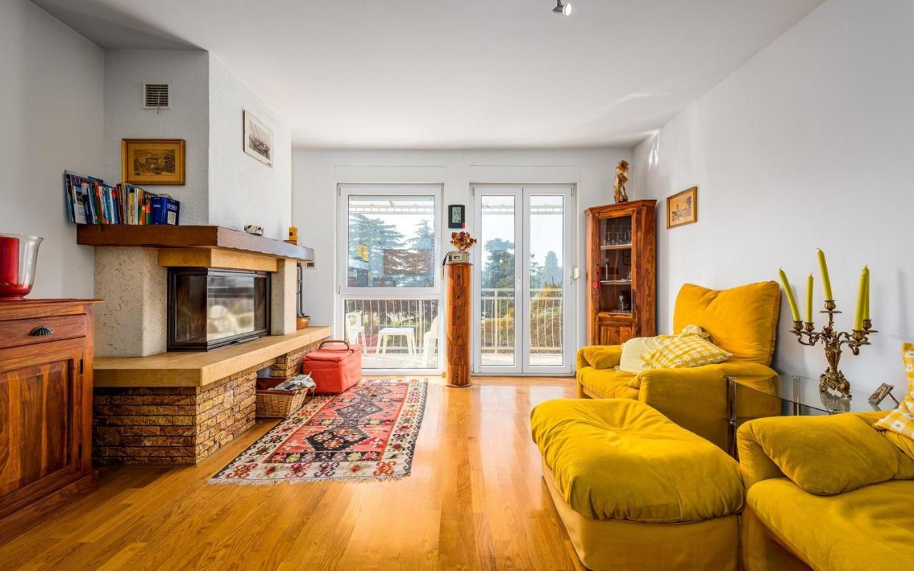 Valessia House With Apartment 乌马格 外观 照片